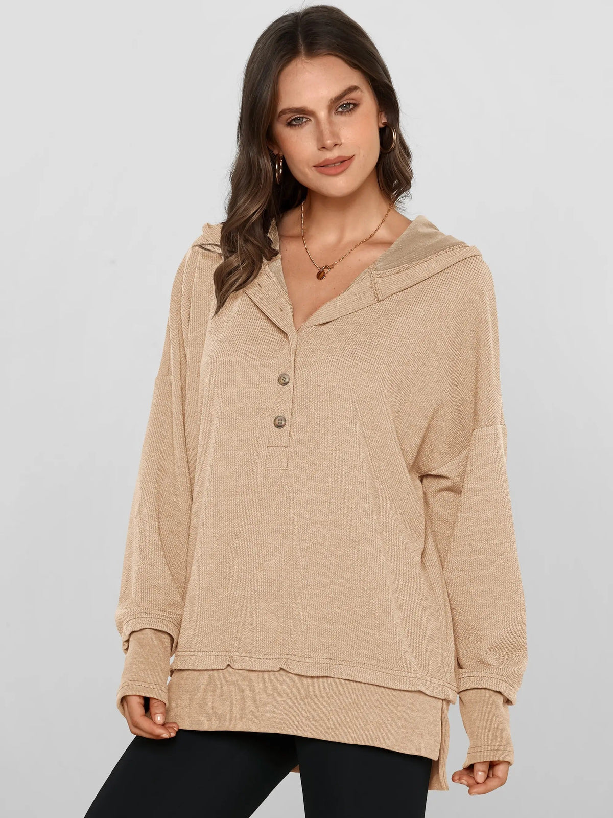 Damen Oversize Pullover mit V-Ausschnitt, Langarm und Seitenschlitzen – Lässiges Sweatshirt für Herbst